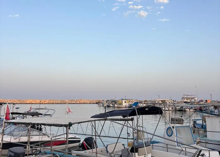 Kastella Blue Near *