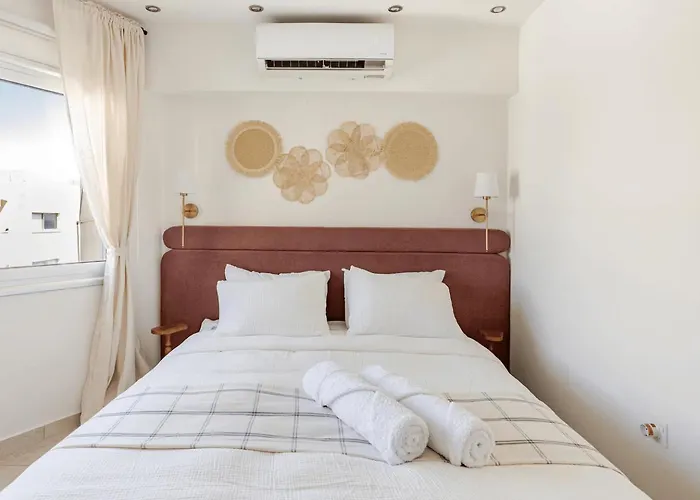 Kastella Blue Near * Λάρνακα